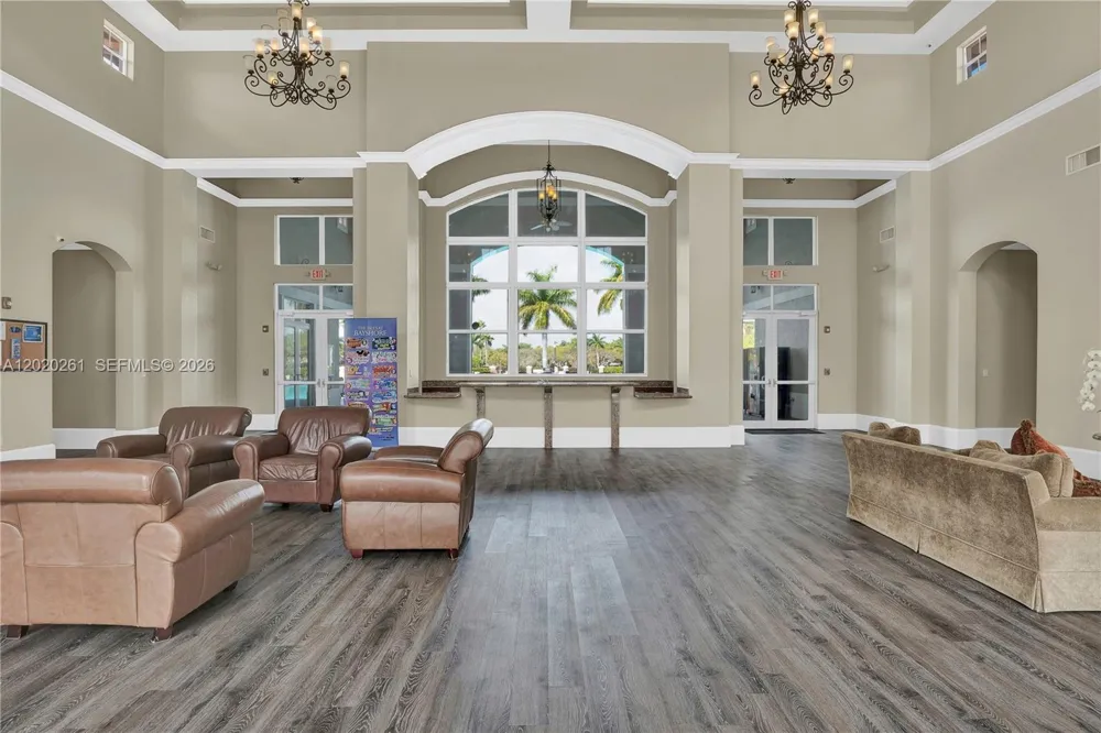 22731 SW 88th Pl #303 Cutler Bay, FL 33190