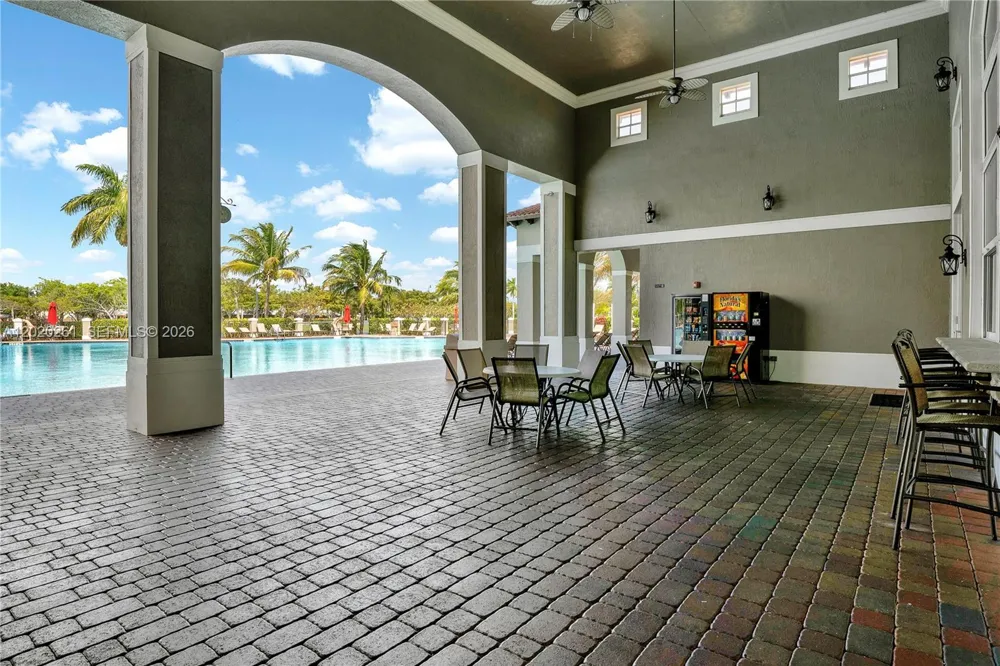 22731 SW 88th Pl #303 Cutler Bay, FL 33190