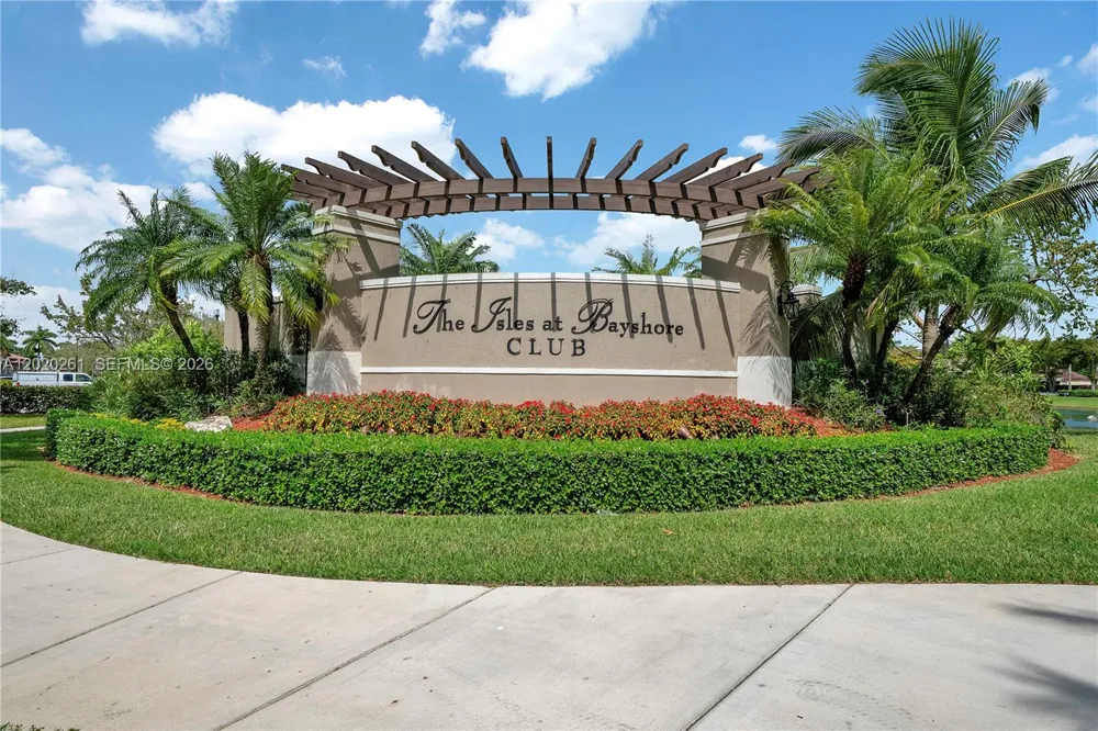 22731 SW 88th Pl #303 Cutler Bay, FL 33190