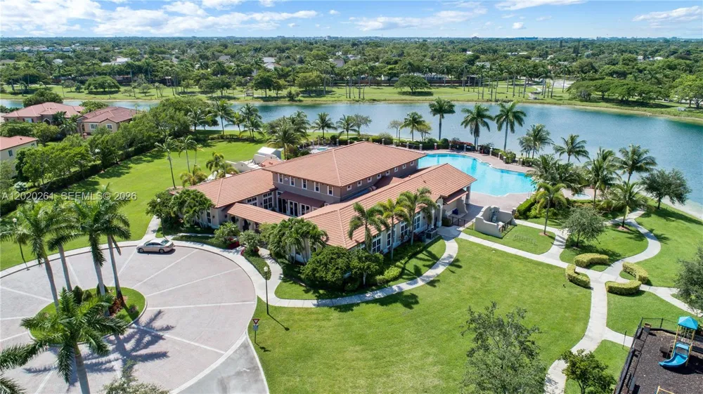 22731 SW 88th Pl #303 Cutler Bay, FL 33190