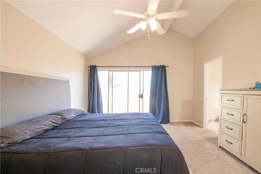 1452 GRANADA AVENUE Corona, CA 92878