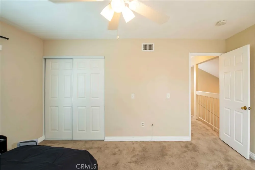 1452 GRANADA AVENUE Corona, CA 92878