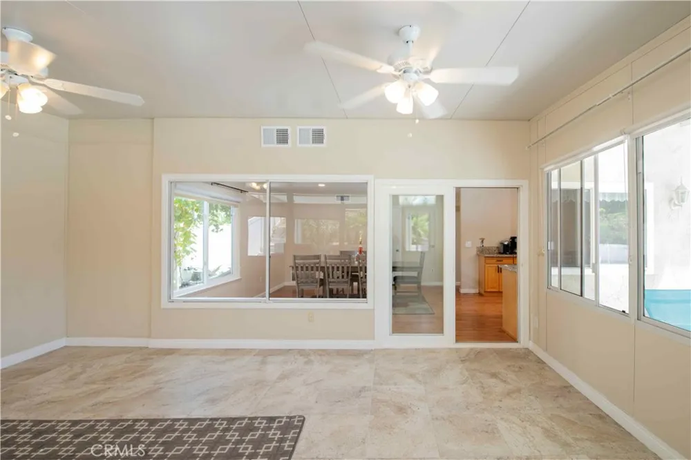 1452 GRANADA AVENUE Corona, CA 92878