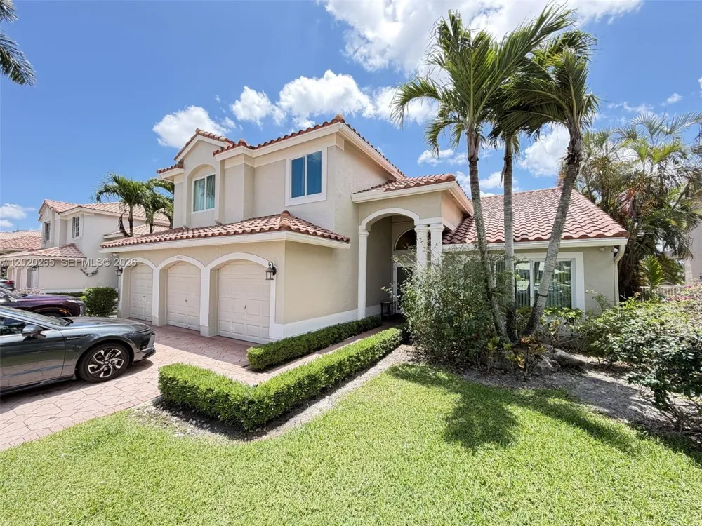 19432 Preserve Dr Boca Raton, FL 33498
