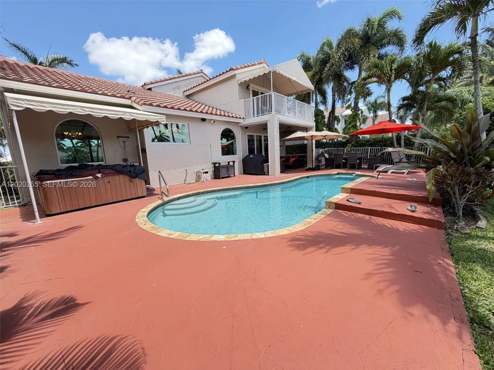 19432 Preserve Dr Boca Raton, FL 33498