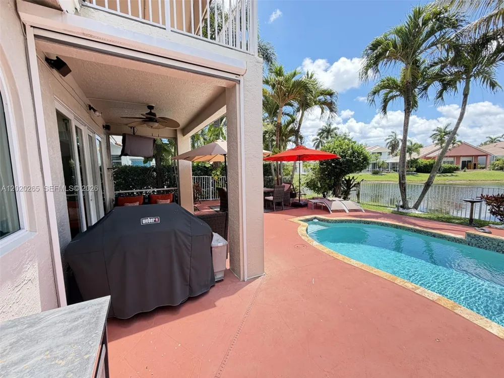 19432 Preserve Dr Boca Raton, FL 33498