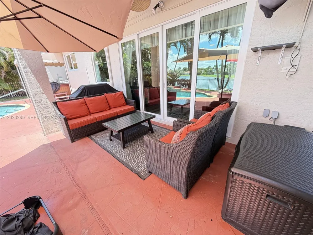 19432 Preserve Dr Boca Raton, FL 33498