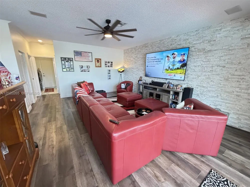 19432 Preserve Dr Boca Raton, FL 33498
