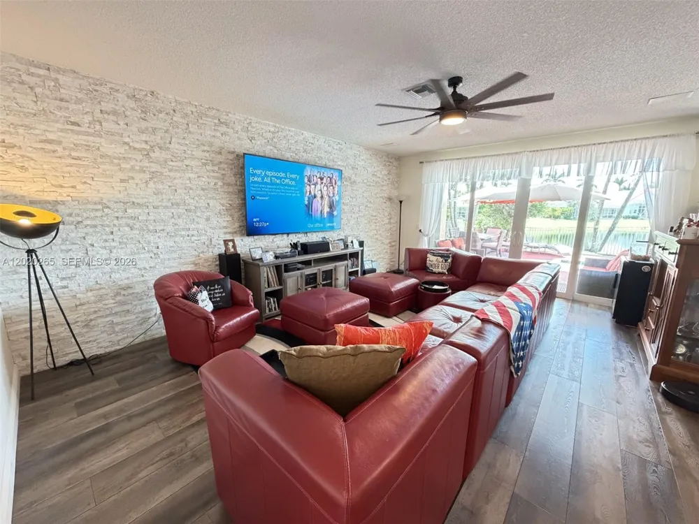 19432 Preserve Dr Boca Raton, FL 33498
