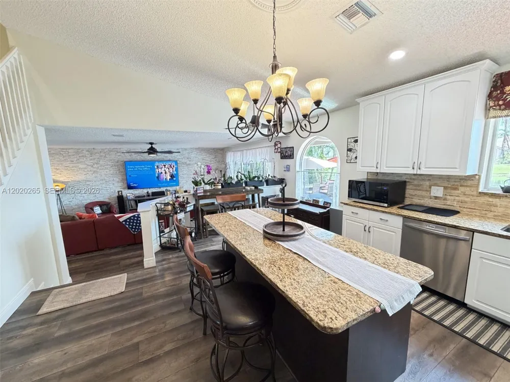 19432 Preserve Dr Boca Raton, FL 33498
