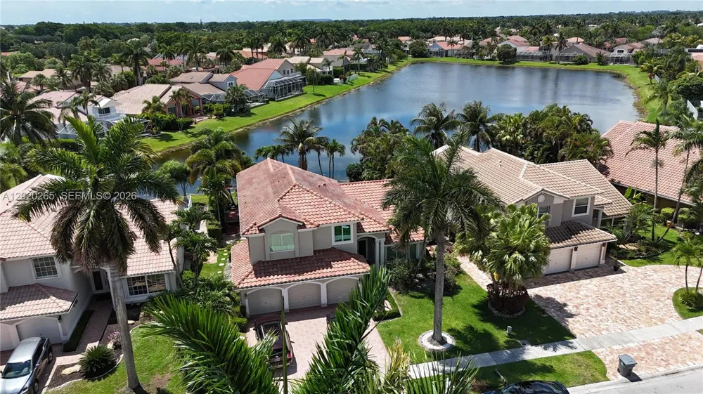 19432 Preserve Dr Boca Raton, FL 33498