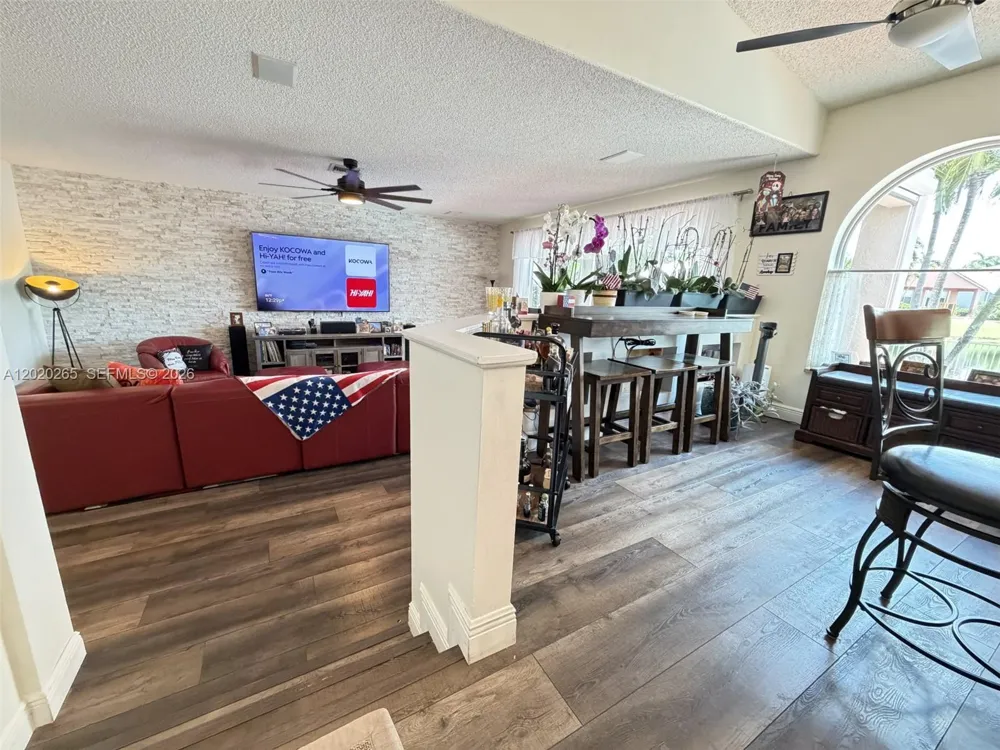 19432 Preserve Dr Boca Raton, FL 33498