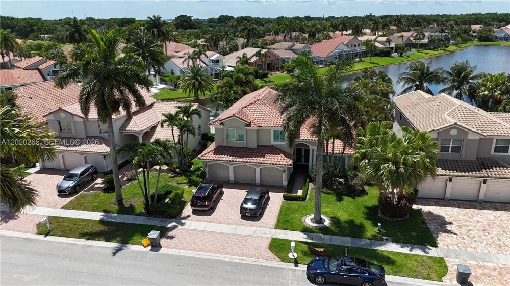 19432 Preserve Dr Boca Raton, FL 33498