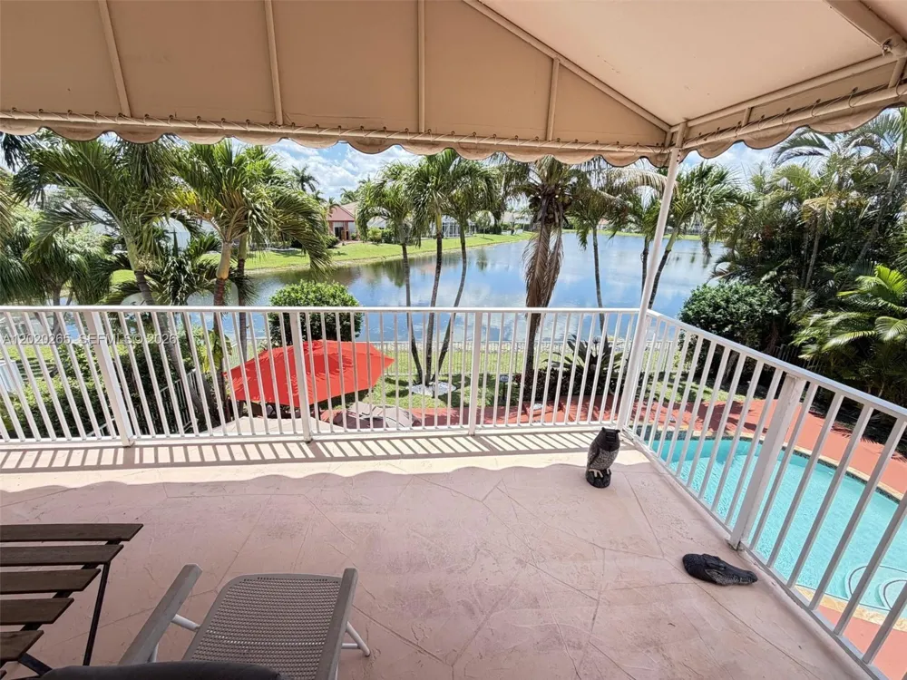 19432 Preserve Dr Boca Raton, FL 33498