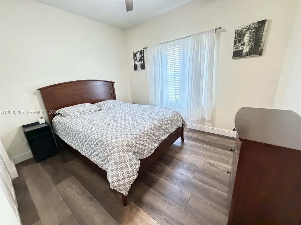 19432 Preserve Dr Boca Raton, FL 33498