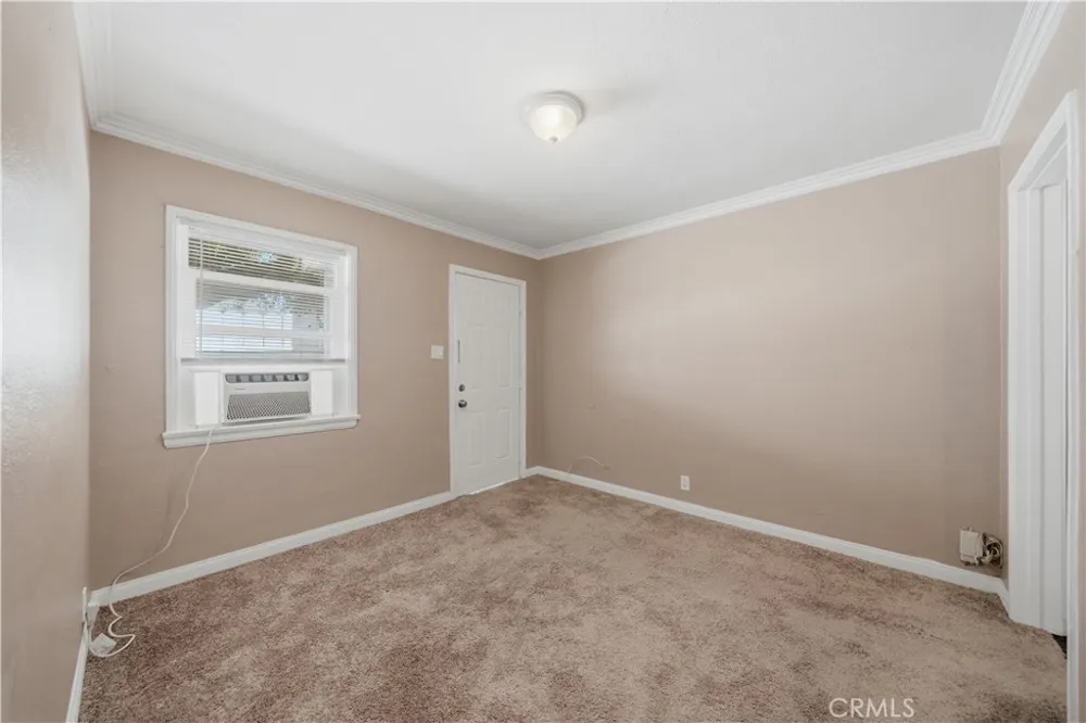 17797 Grand A & B Lake Elsinore, CA 92530
