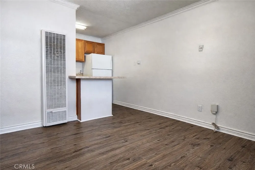 17797 Grand A & B Lake Elsinore, CA 92530