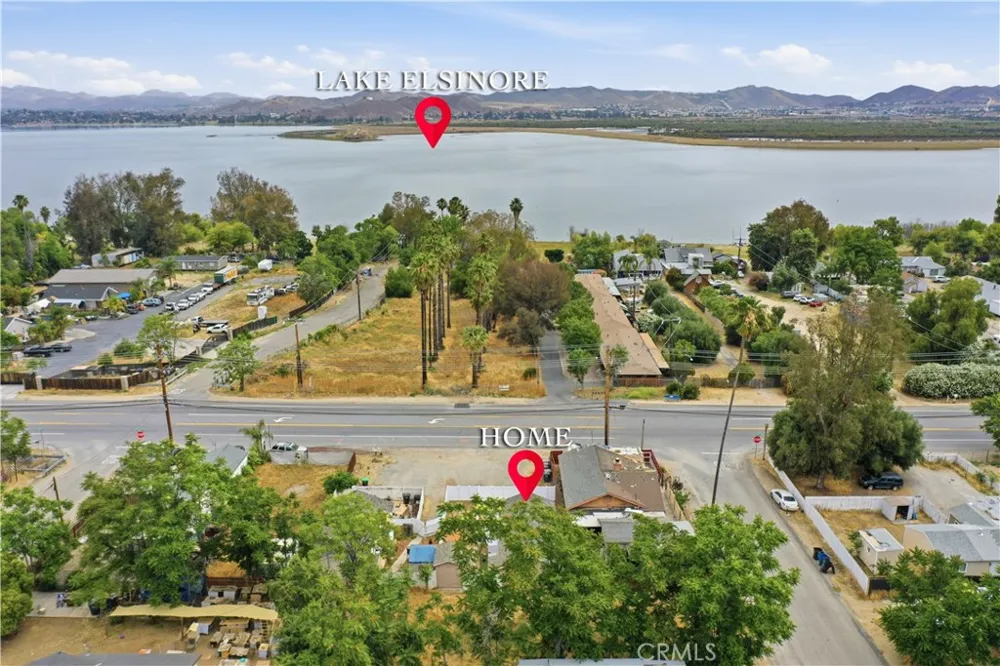17797 Grand A & B Lake Elsinore, CA 92530
