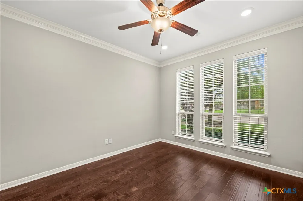 5353 Lancaster Drive Belton, TX 76513