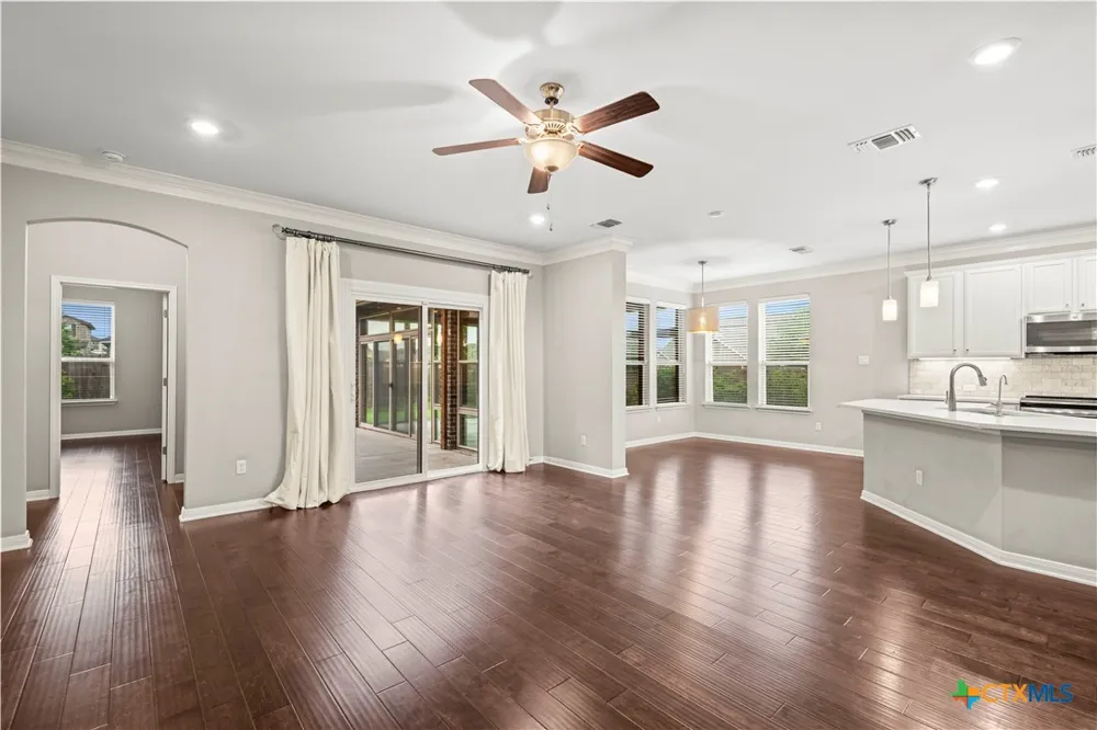 5353 Lancaster Drive Belton, TX 76513