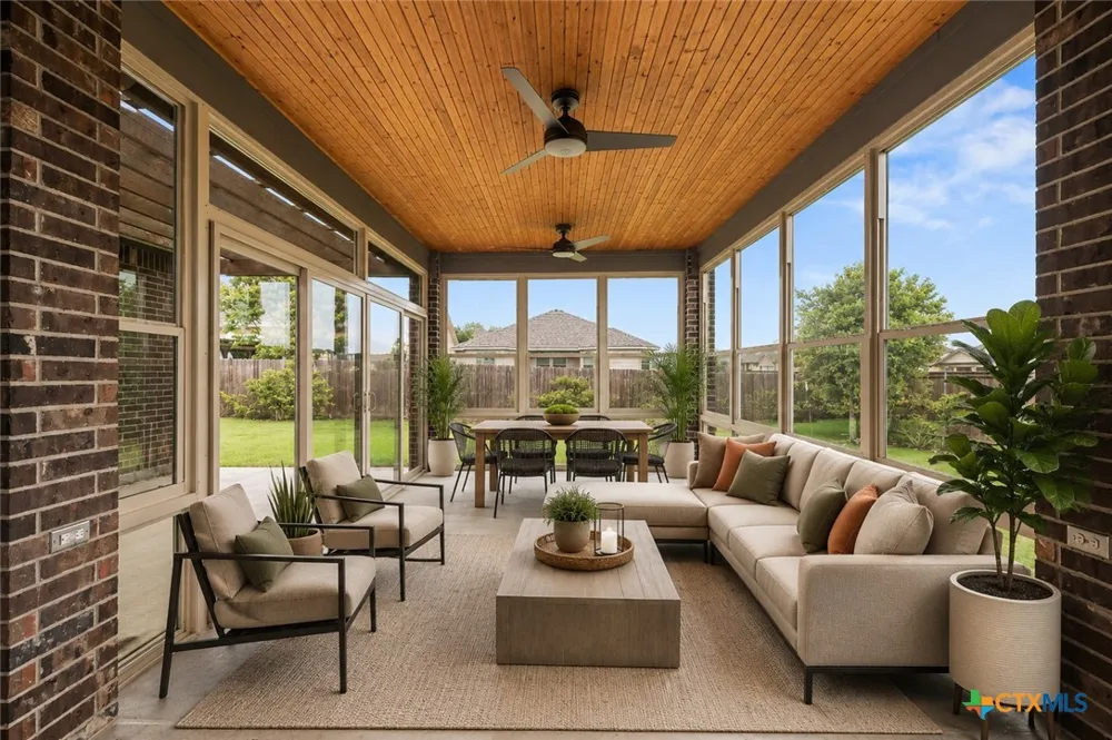 5353 Lancaster Drive Belton, TX 76513