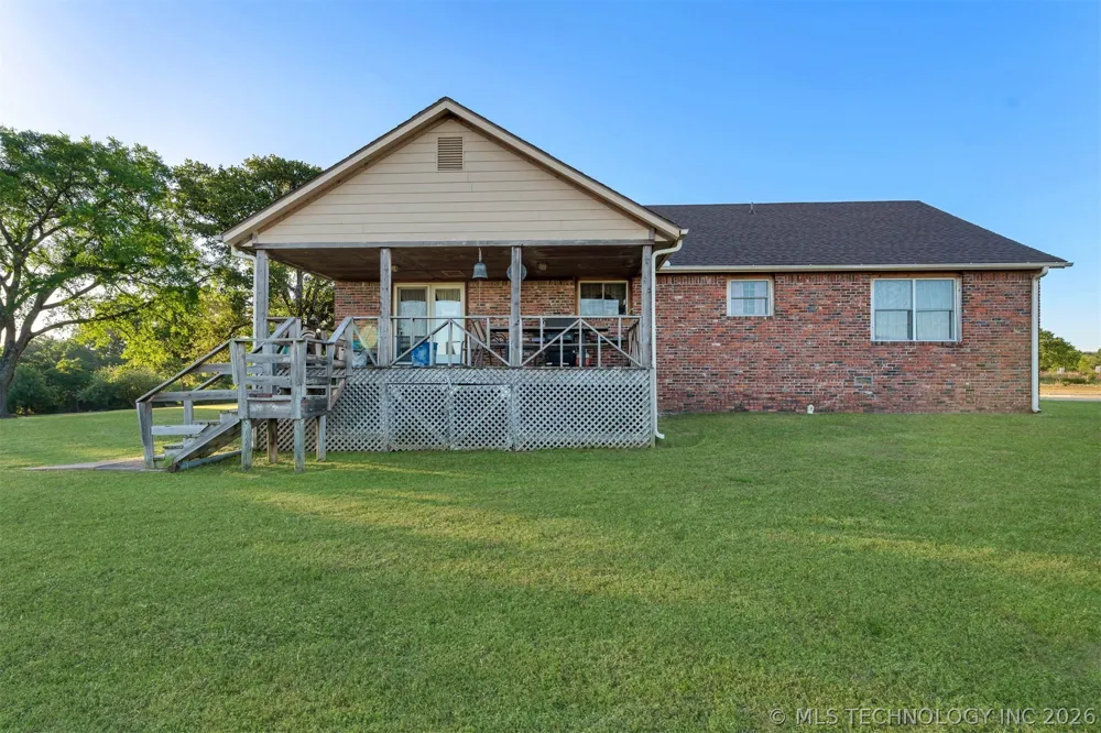 24751 S 200 ROAD Henryetta, OK 74437