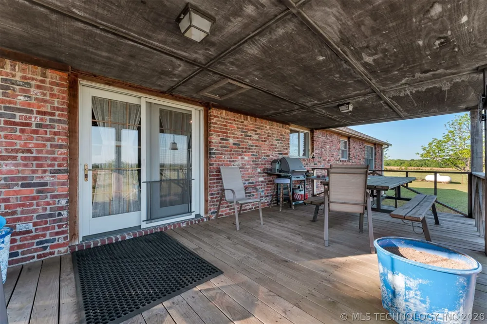 24751 S 200 ROAD Henryetta, OK 74437