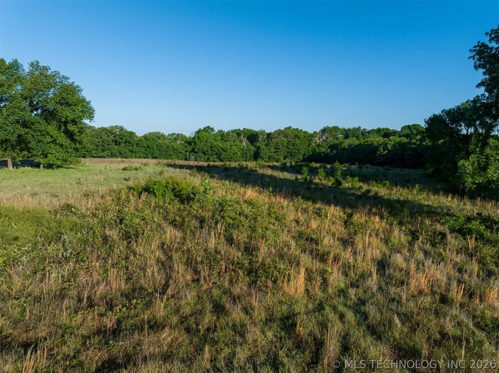 24751 S 200 ROAD Henryetta, OK 74437