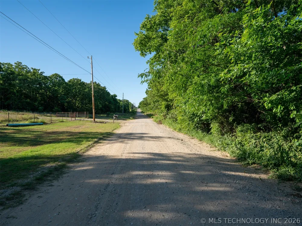 24751 S 200 ROAD Henryetta, OK 74437