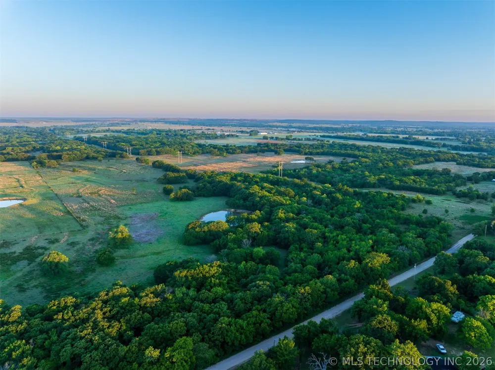24751 S 200 ROAD Henryetta, OK 74437