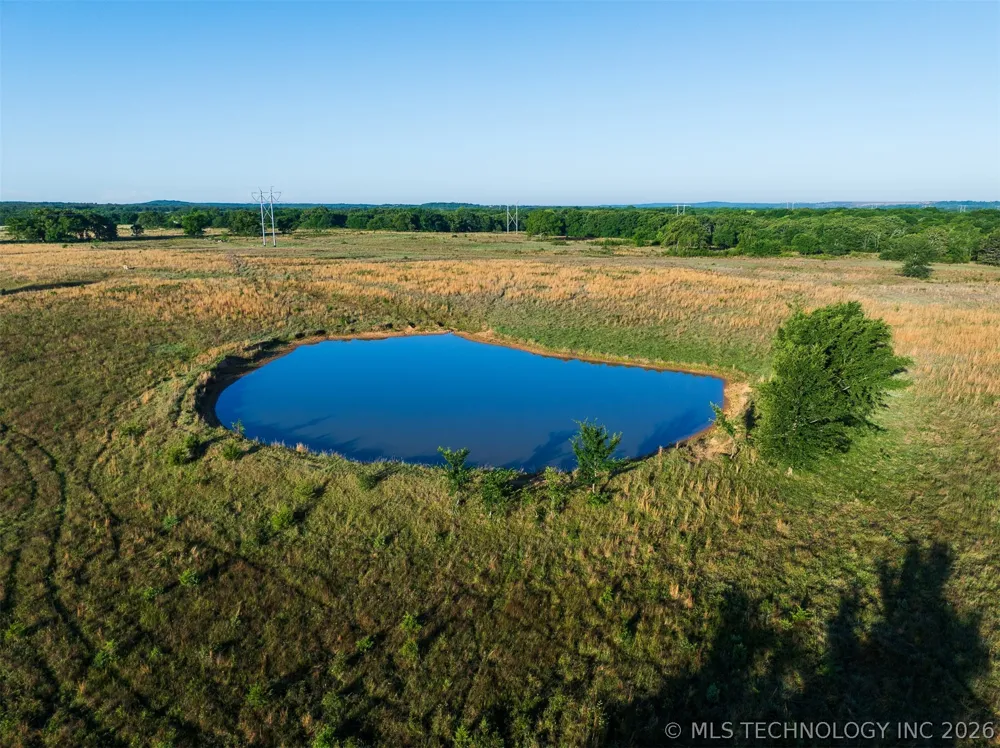 24751 S 200 ROAD Henryetta, OK 74437