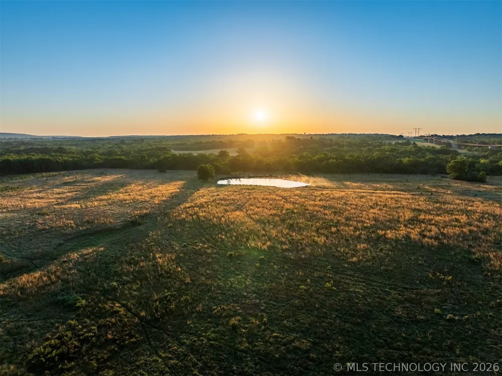 24751 S 200 ROAD Henryetta, OK 74437