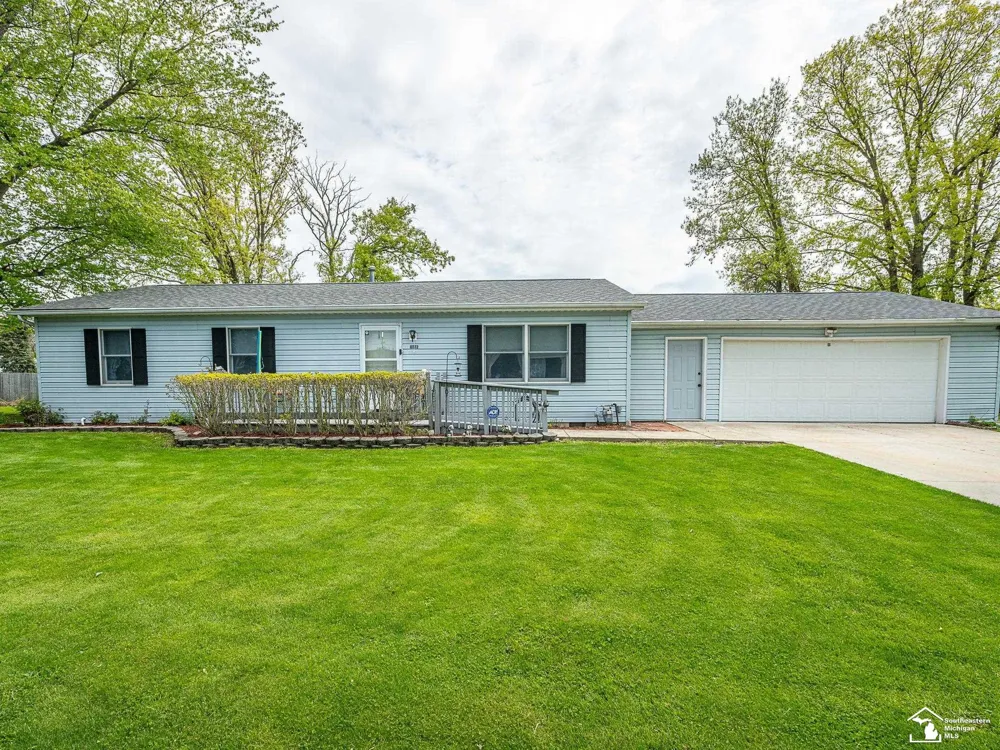 4972 Elm Street Frenchtown Township, MI 48166