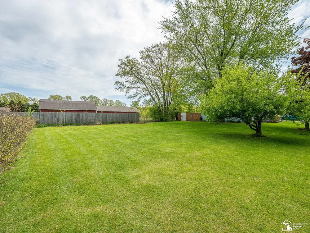 4972 Elm Street Frenchtown Township, MI 48166