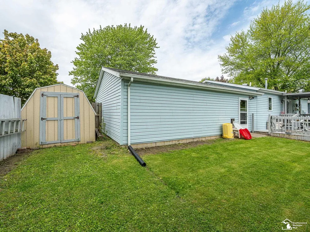 4972 Elm Street Frenchtown Township, MI 48166