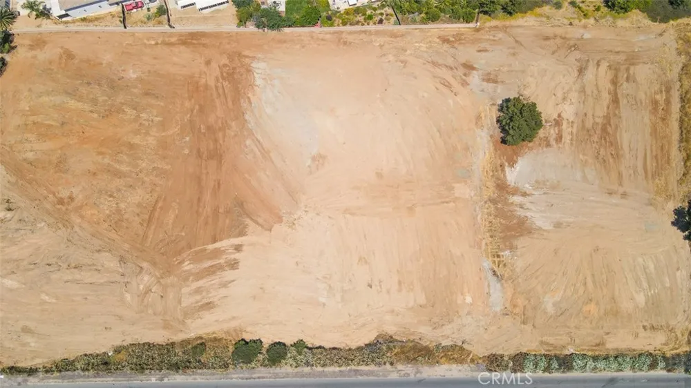2 Jackson Ave Murrieta, CA 92562