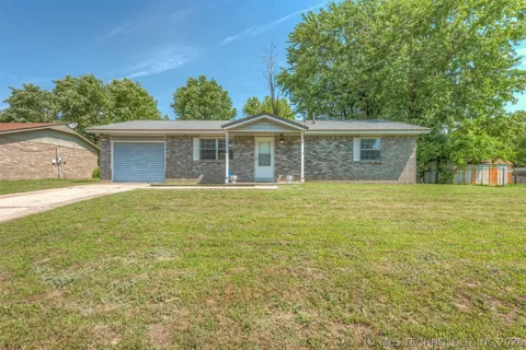 28637 E 137th Street