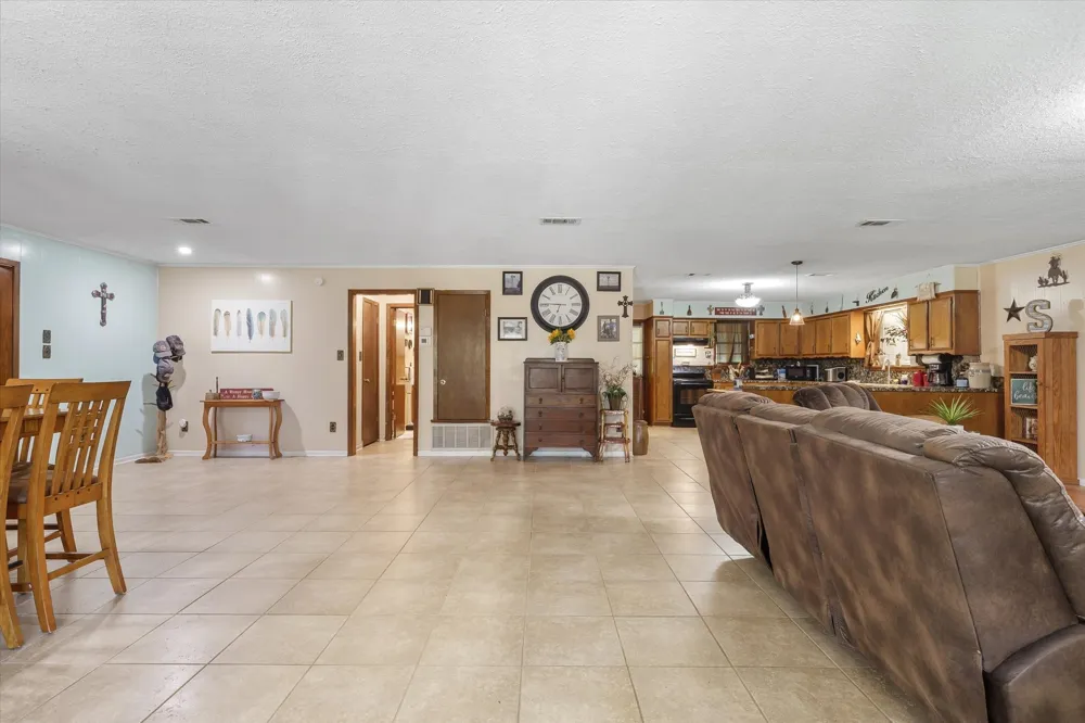 7611 Fm 314 Ben Wheeler, TX 75754