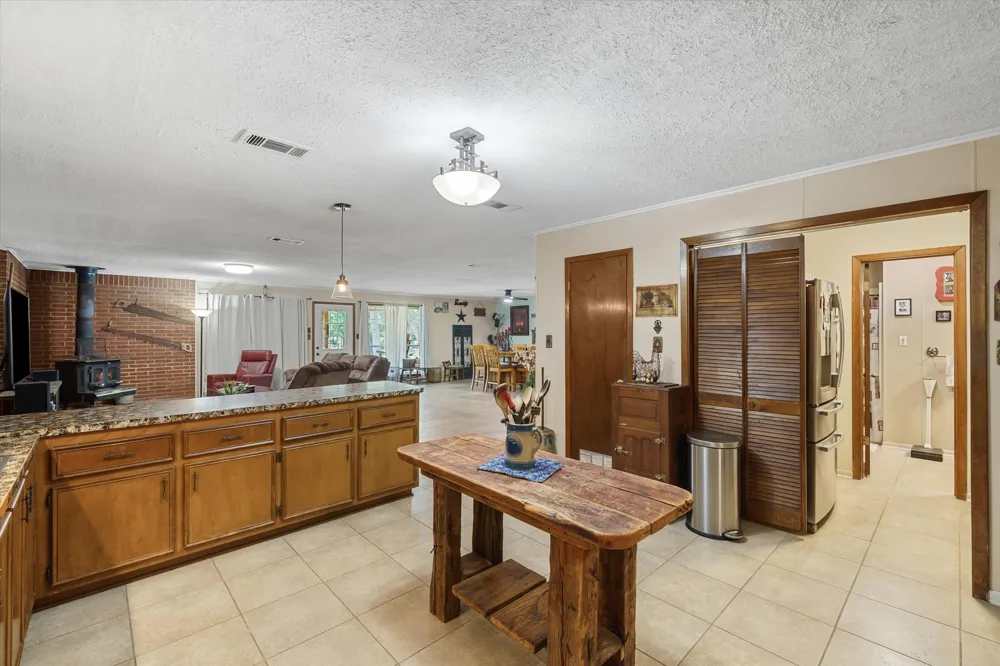 7611 Fm 314 Ben Wheeler, TX 75754