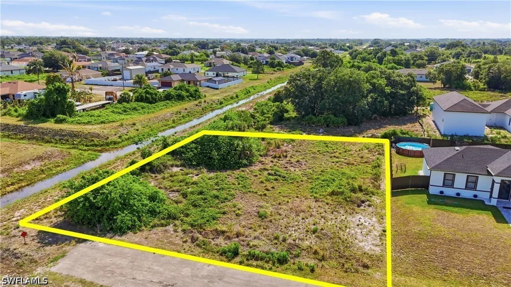 Hanna Avenue S Lehigh Acres, FL 33976