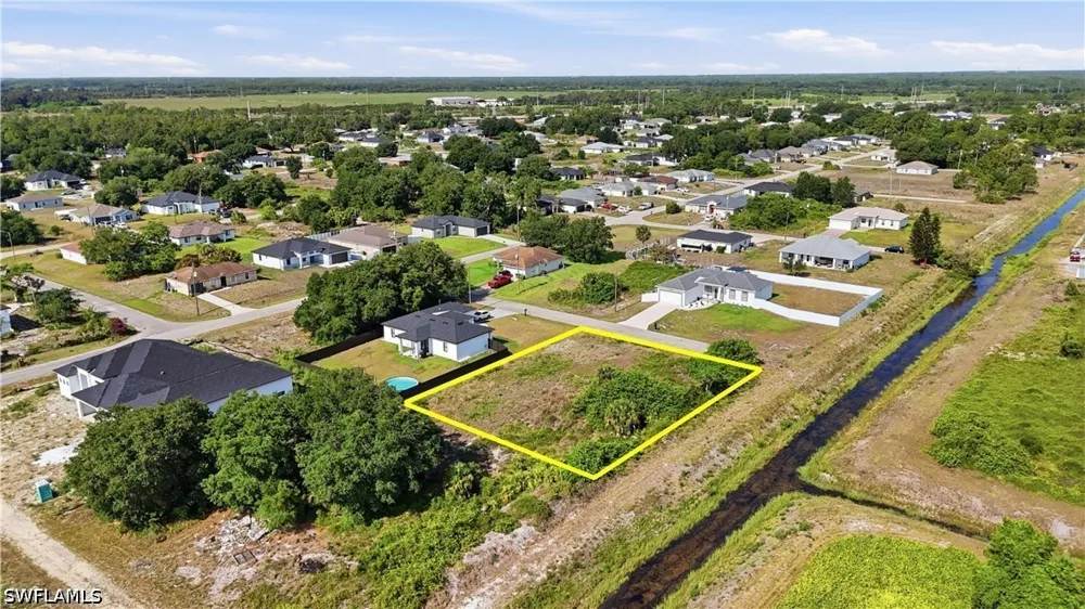 Hanna Avenue S Lehigh Acres, FL 33976