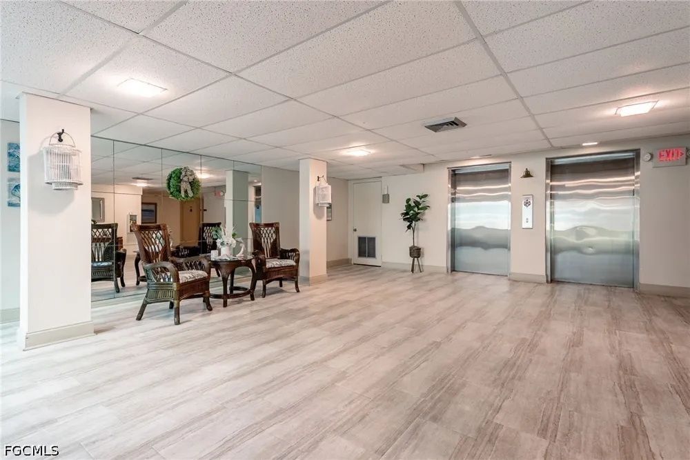 Key Drive #209 North Fort Myers, FL 33903