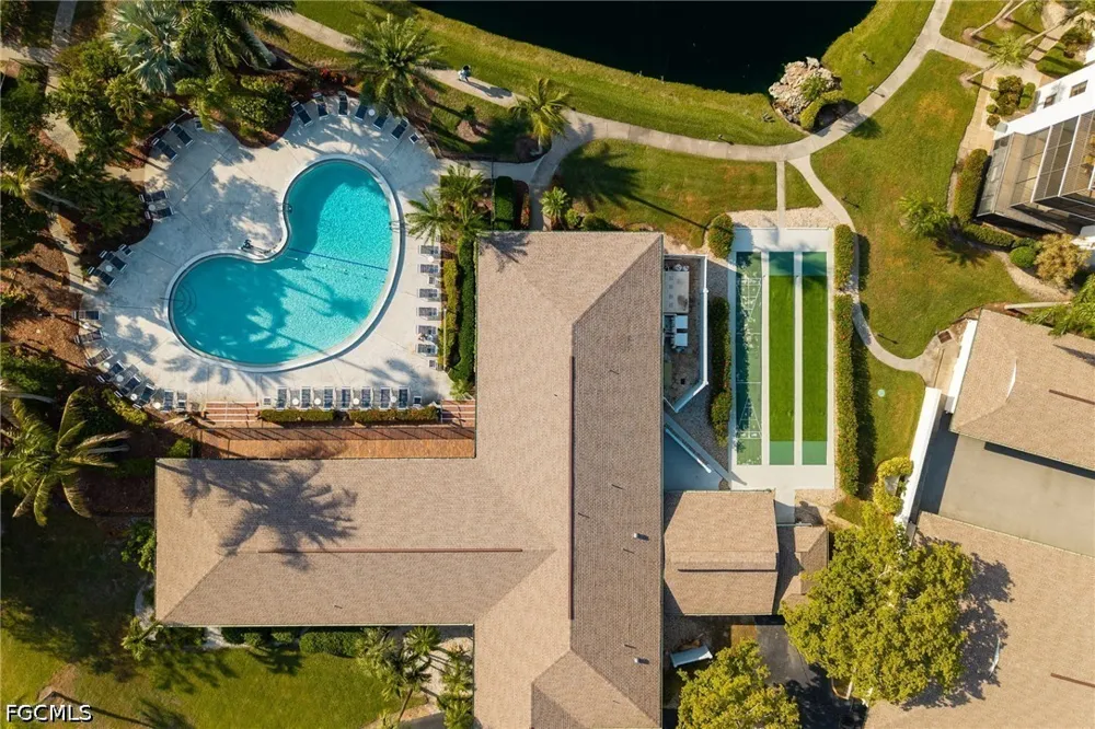 Key Drive #209 North Fort Myers, FL 33903