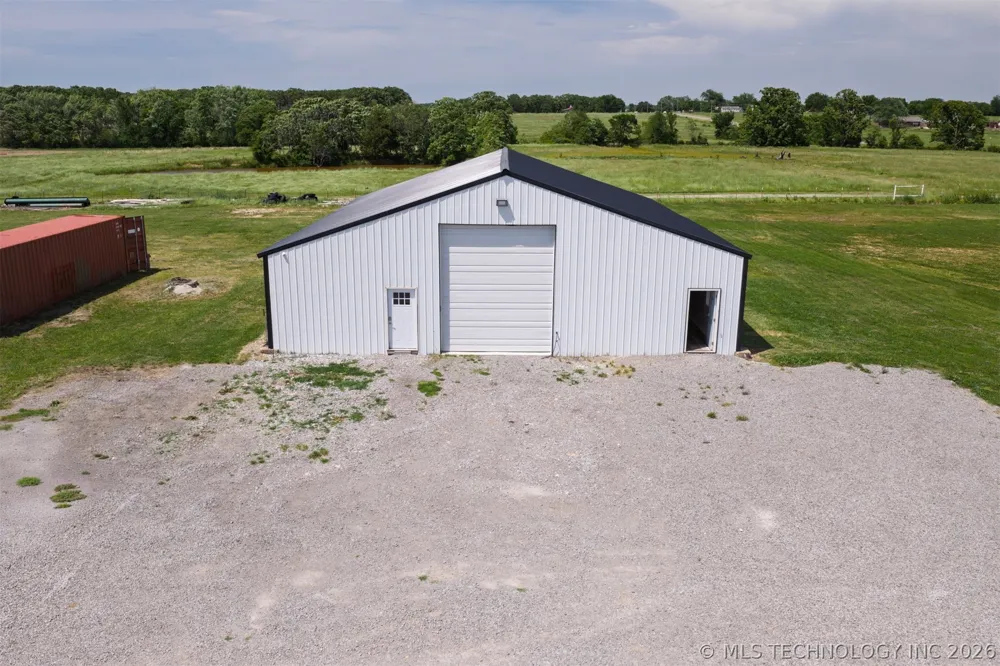 139172 State Highway 82 Tahlequah, OK 74464
