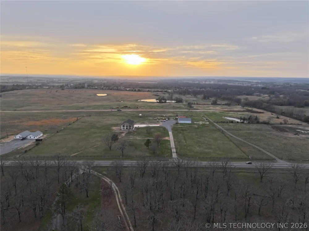 139172 State Highway 82 Tahlequah, OK 74464