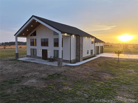 13917 State Highway 82