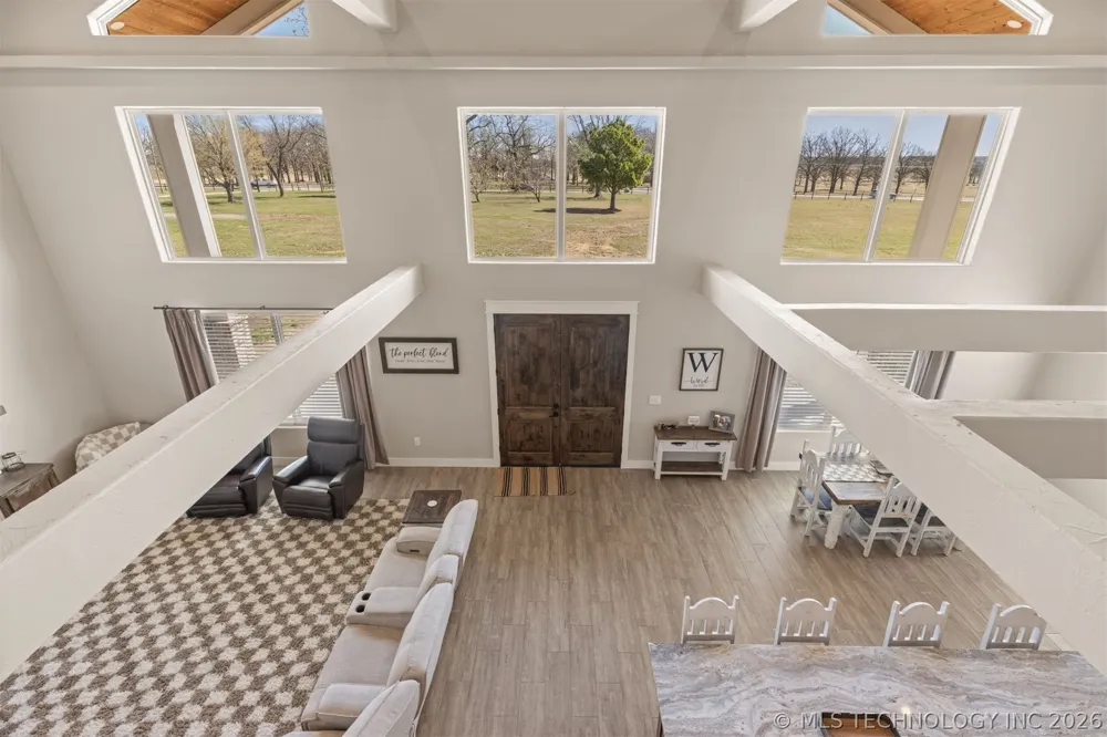13917 State Highway 82 Tahlequah, OK 74464