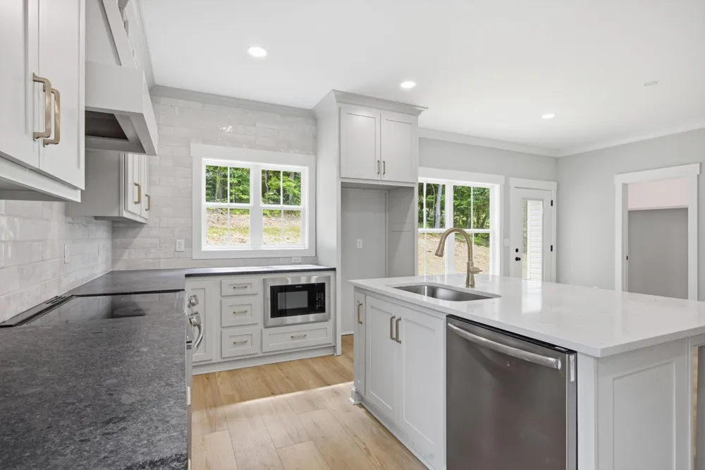 212 Hollow Road NE Cleveland, TN 37323