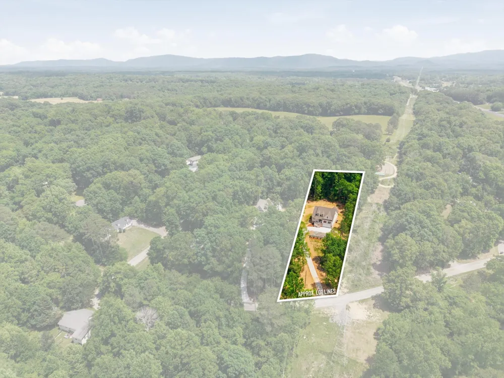 212 Hollow Road NE Cleveland, TN 37323