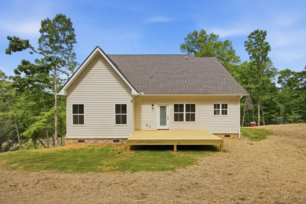212 Hollow Road NE Cleveland, TN 37323
